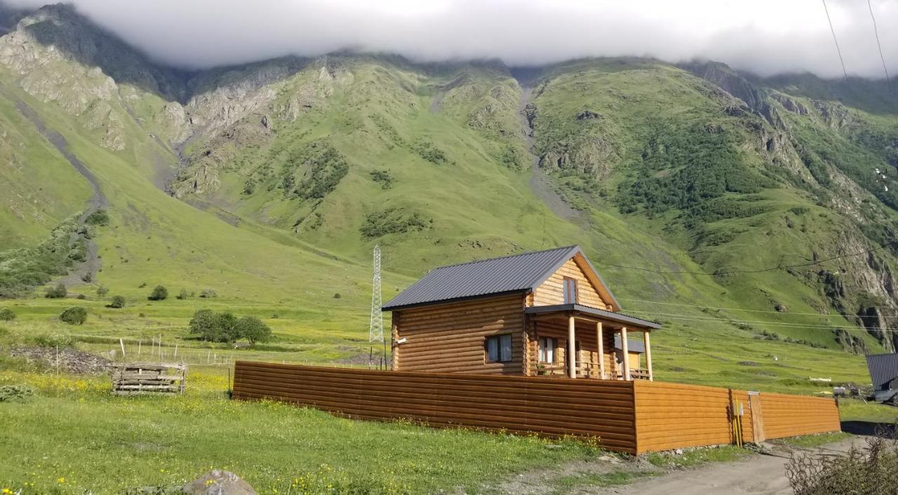 Вилла Old Hut Казбеги Экстерьер фото