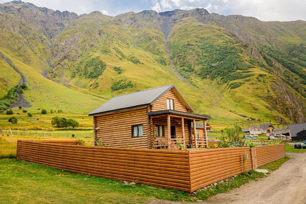 Вилла Old Hut Казбеги Экстерьер фото