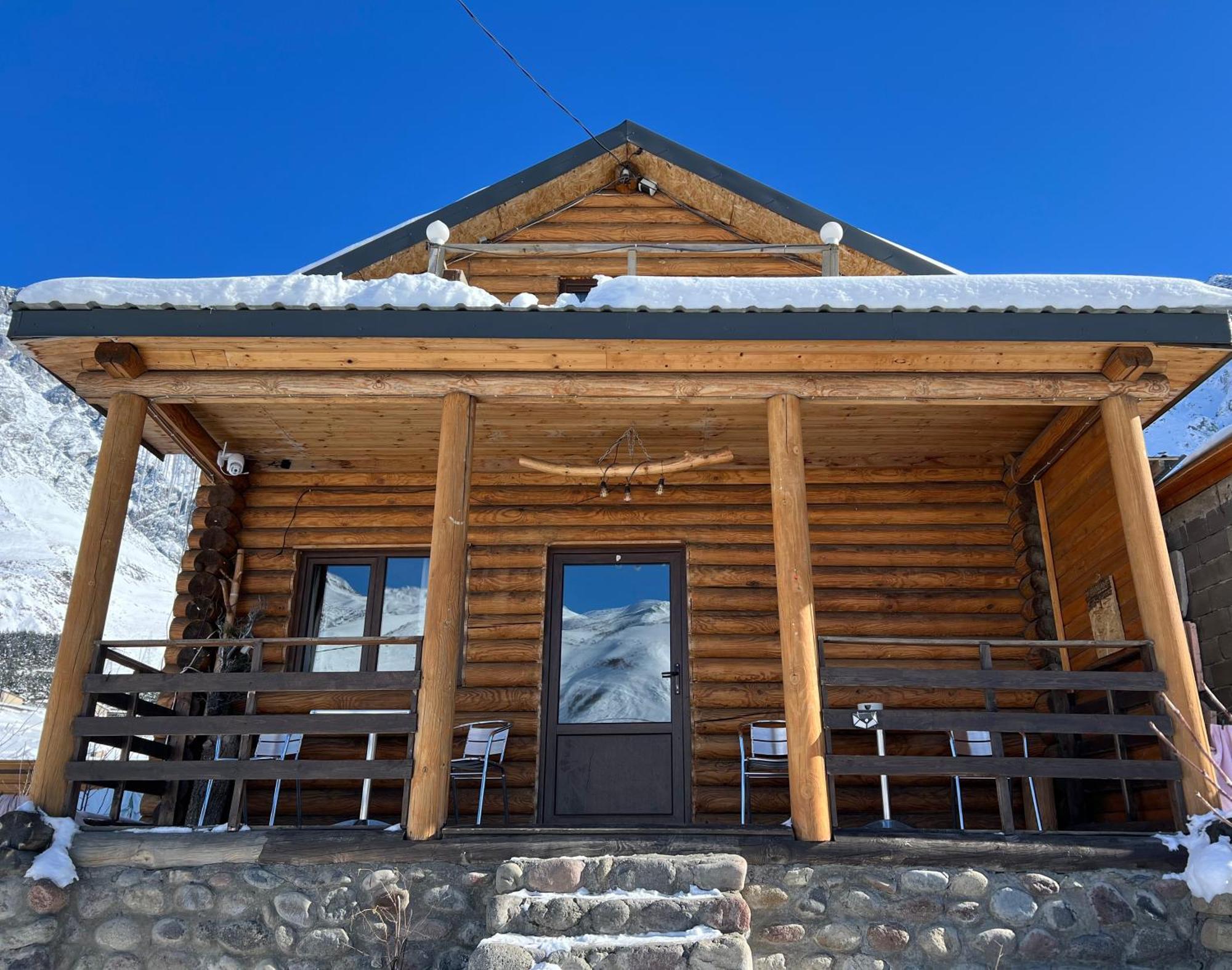 Вилла Old Hut Казбеги Экстерьер фото